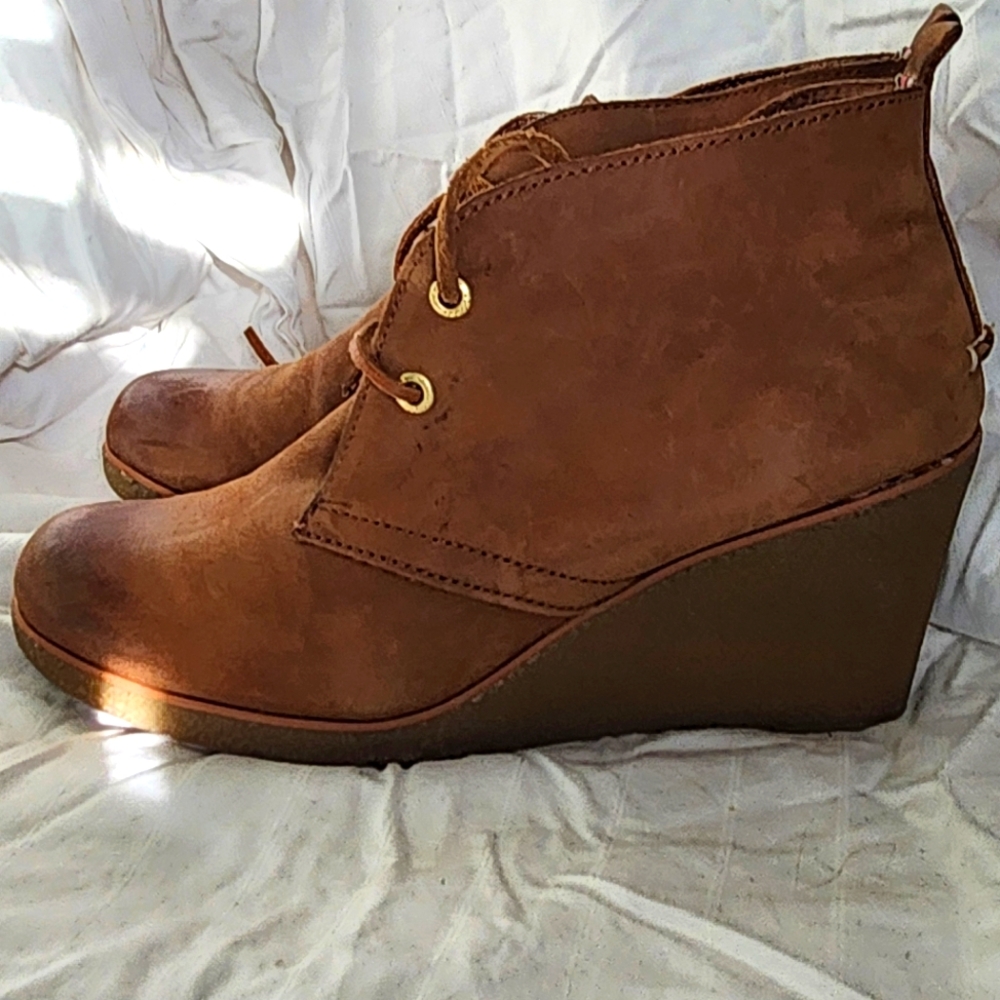 Sperry Leather Wedges